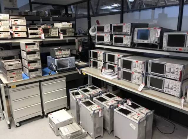 又一手機品牌倒下,世界嘩然!